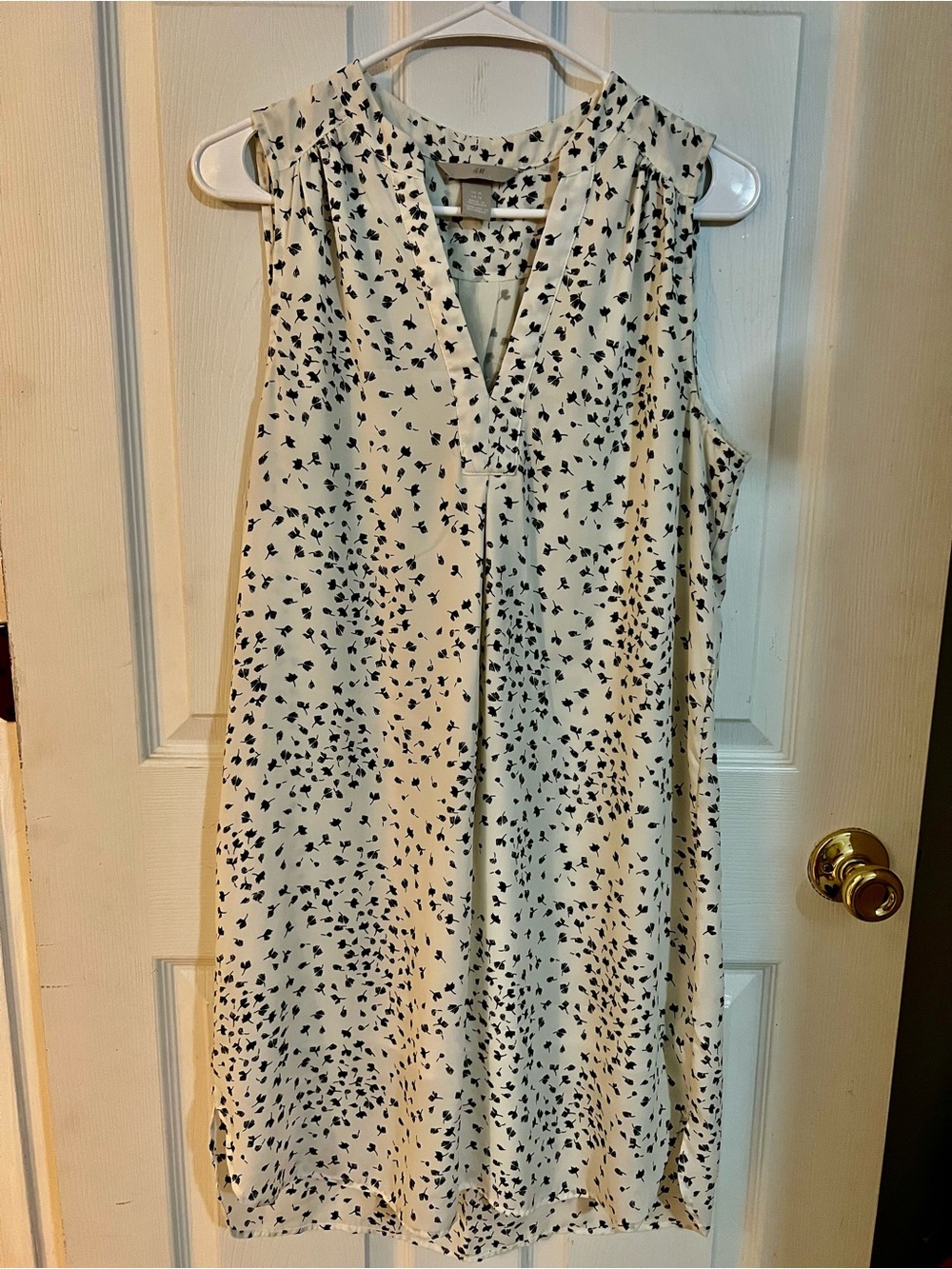 H&M Sleeveless Dress with Black Print